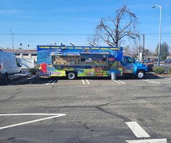 Mariscos Las Playitas food truck in Sacramento
